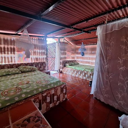 Alojamiento Casa De Campo Los Cactus Villavieja Zewnętrze zdjęcie